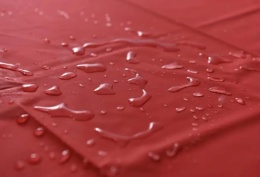 Erotyczne prześcieradło do mokrych zabaw